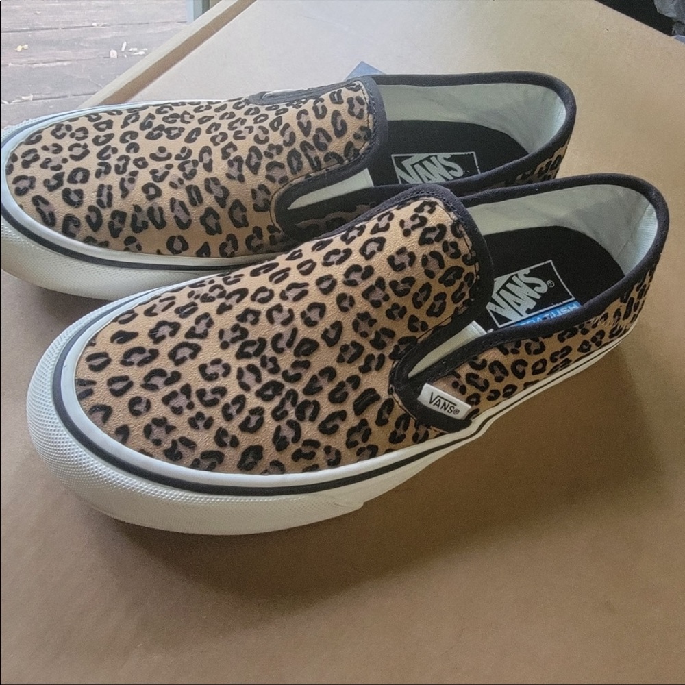 Leopard Vans 9